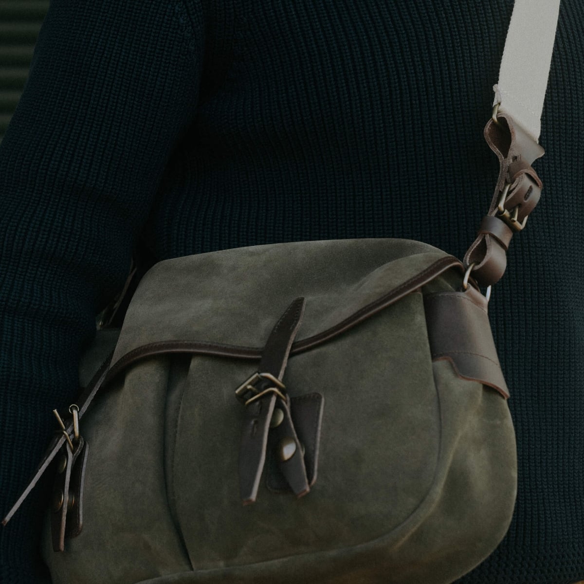 Musette du Pêcheur S / Cuir Velours - Musk (image n°7)