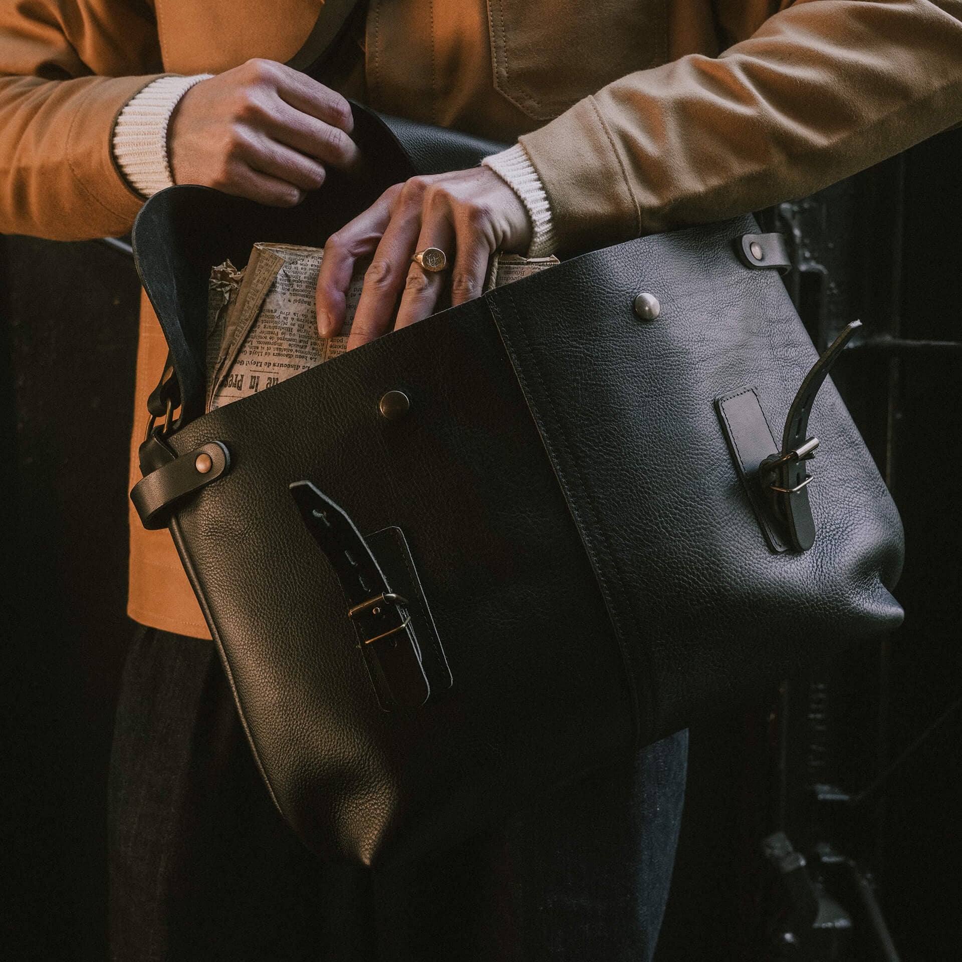 Lucien Satchel bag - Amber Brown (image n°7)
