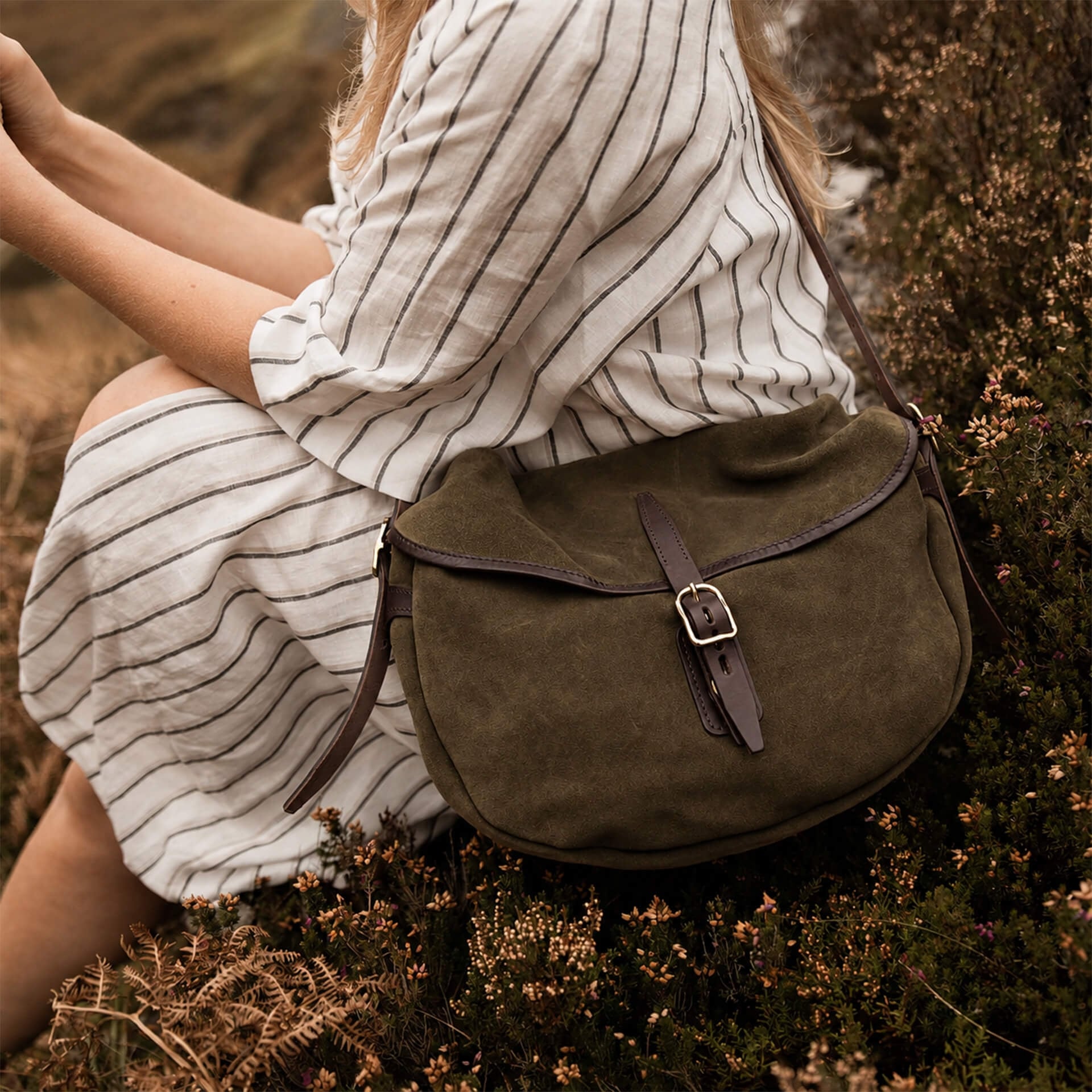 Bolsa de pesca media luna Margot - Musk (imagen n.º 5)