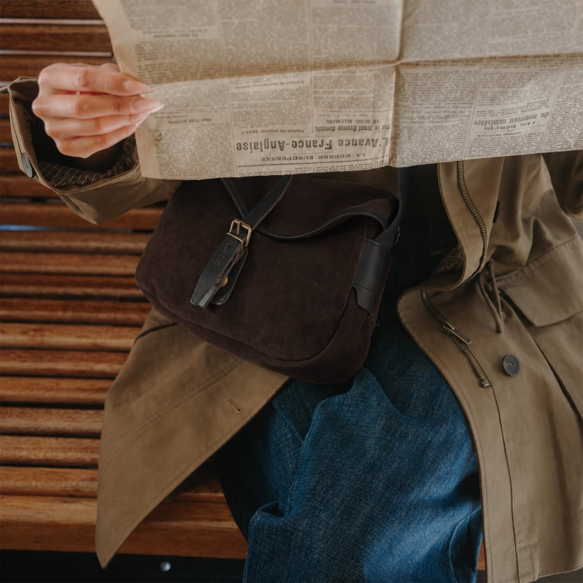 Musette des Fischers S / Veloursleder - Dunkelbraun (image n°9)