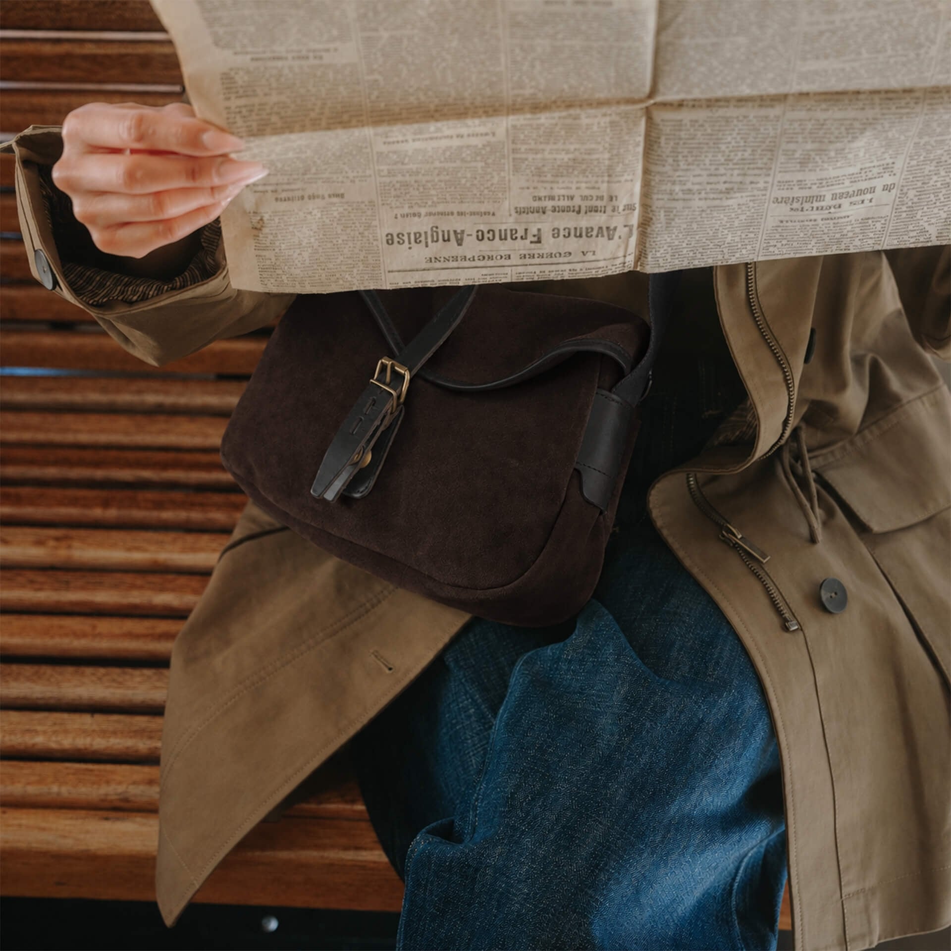 Musette XS Fisherman's bag / Suede - Dark Brown (image n°9)