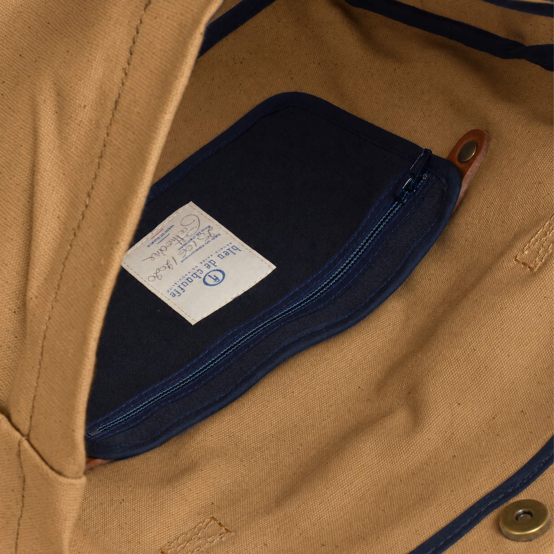 Musette Gaston - Camel BM (image n°4)