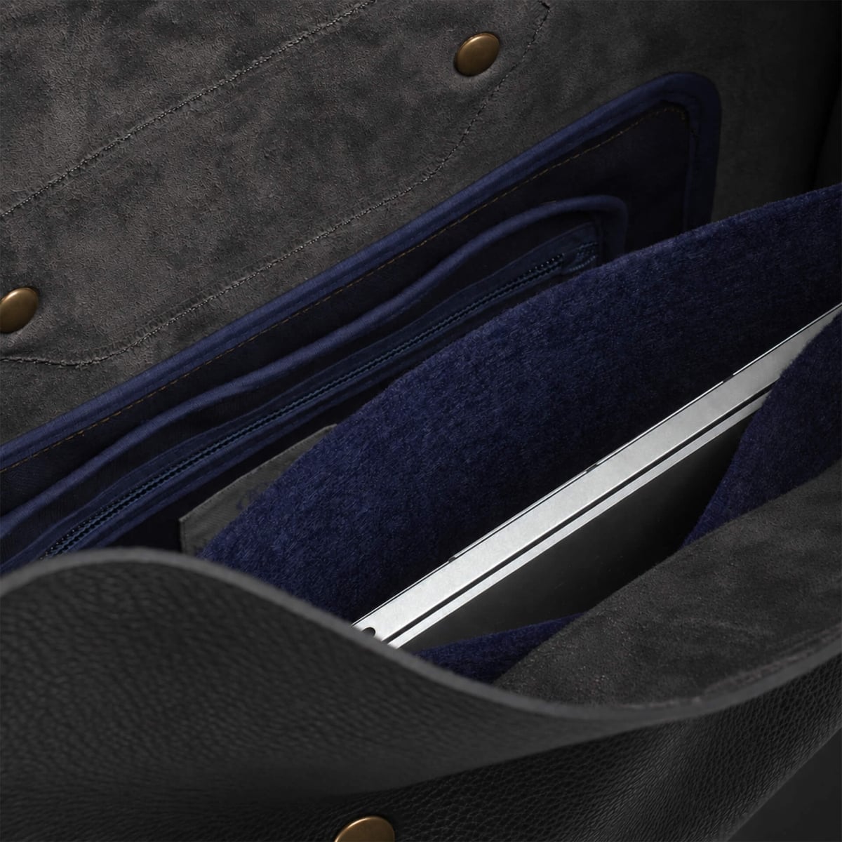 Puncho backpack - Black (image n°4)