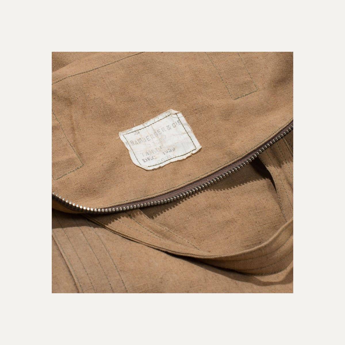 N°4: ‘Cashew-colored’ linen parachute bag (image n°4)