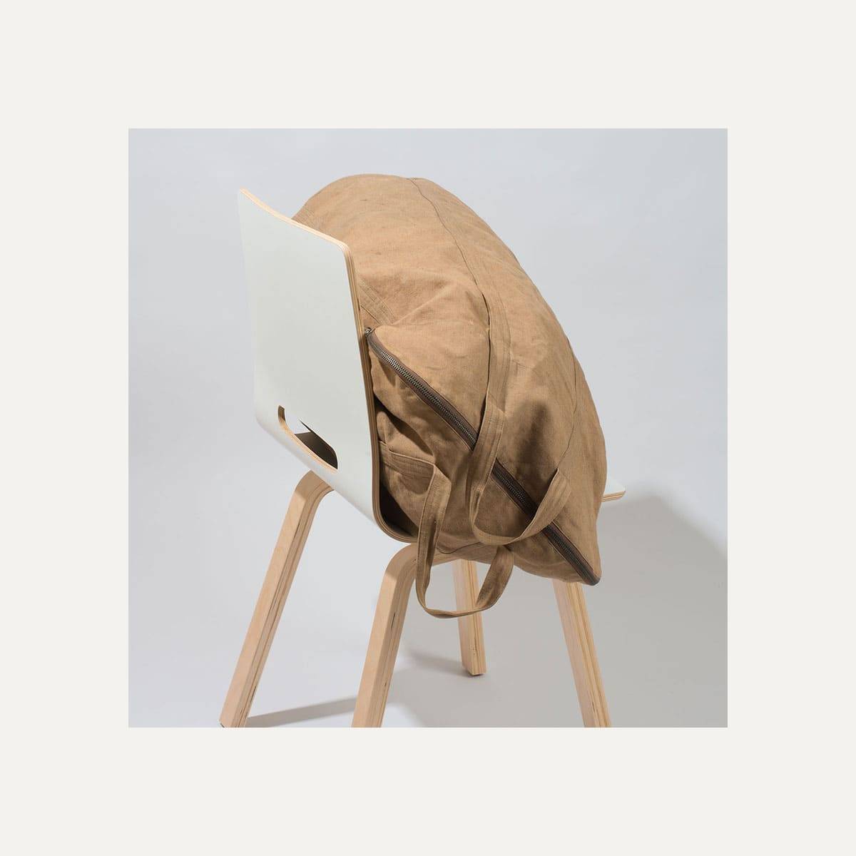 N°4 : Sac à parachute en toile de lin « cachou » (image n°9)