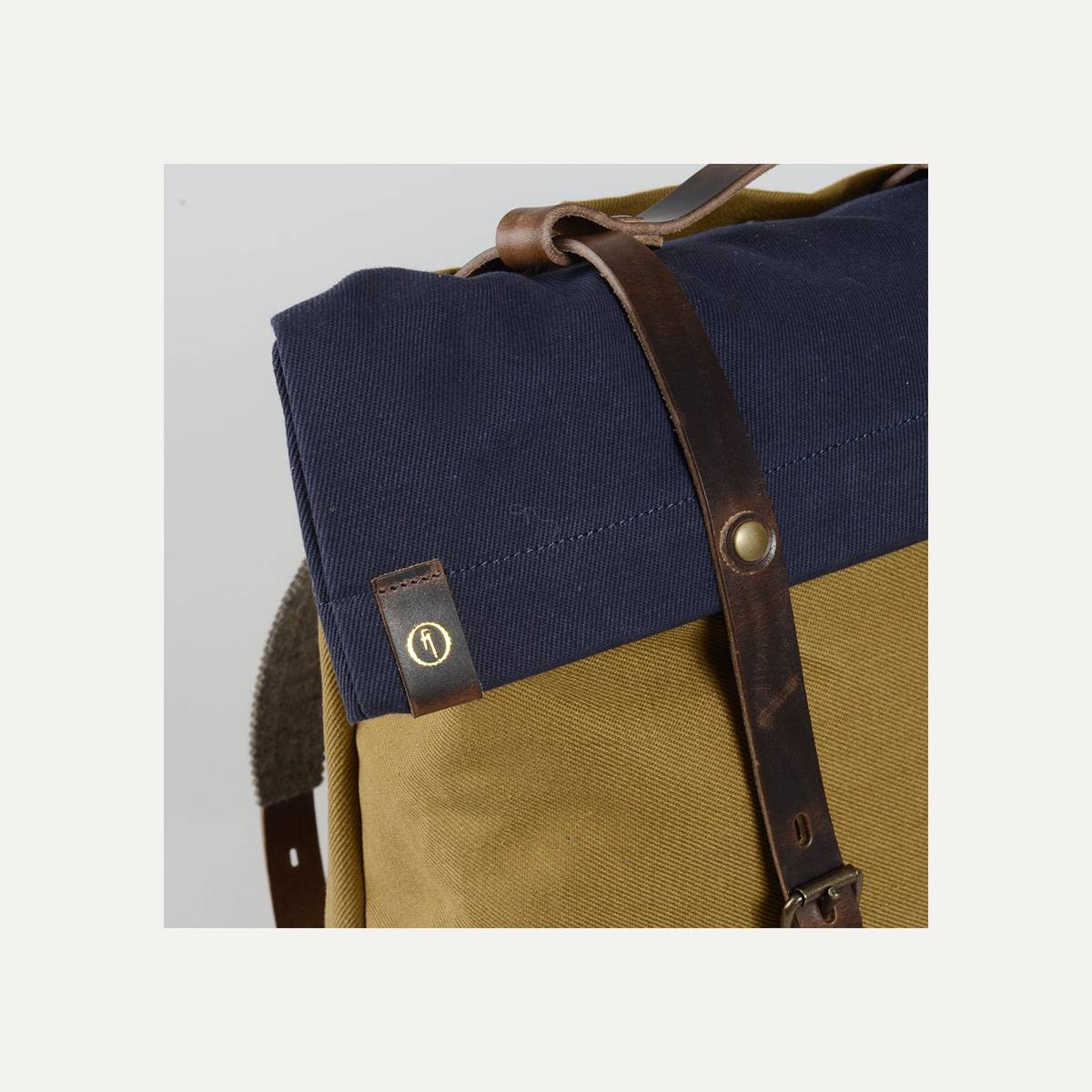 Blitz Motorcycles Scout Backpack - Navy/Camel (image n°10)