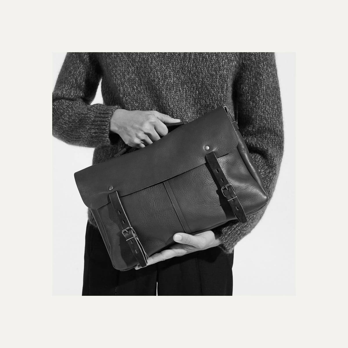 Justin Plumber bag I Leather satchel bag for Men