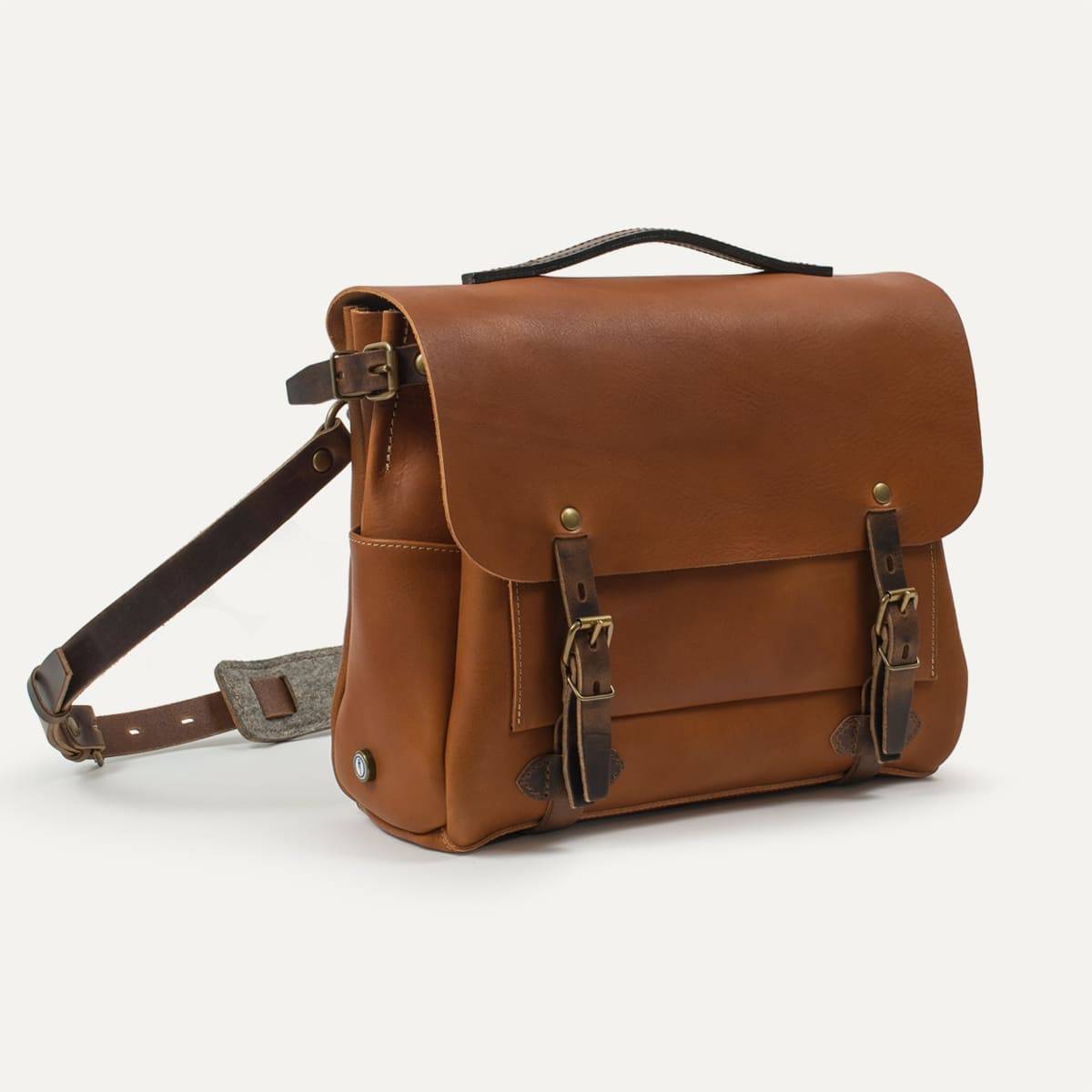 Bleu De Chauffe Leather Postier Bag, Tan