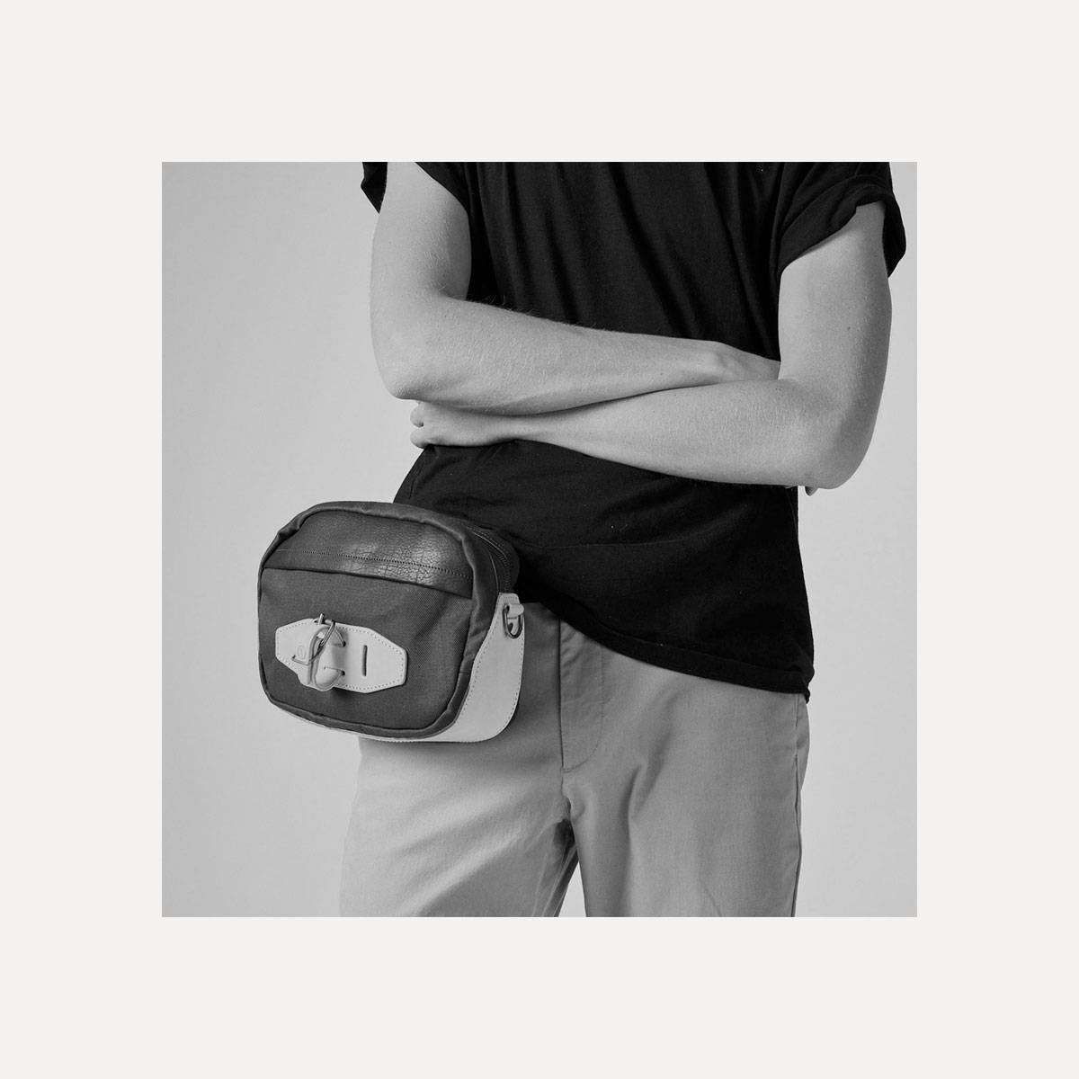 Sac banane M - Marine/Navy (image n°9)