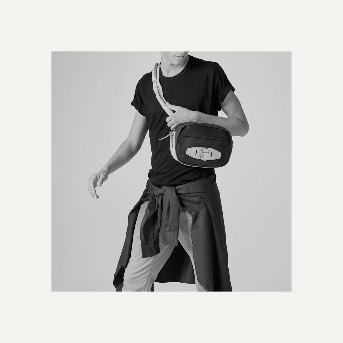 Sac banane M - Marine/Navy (image n°11)