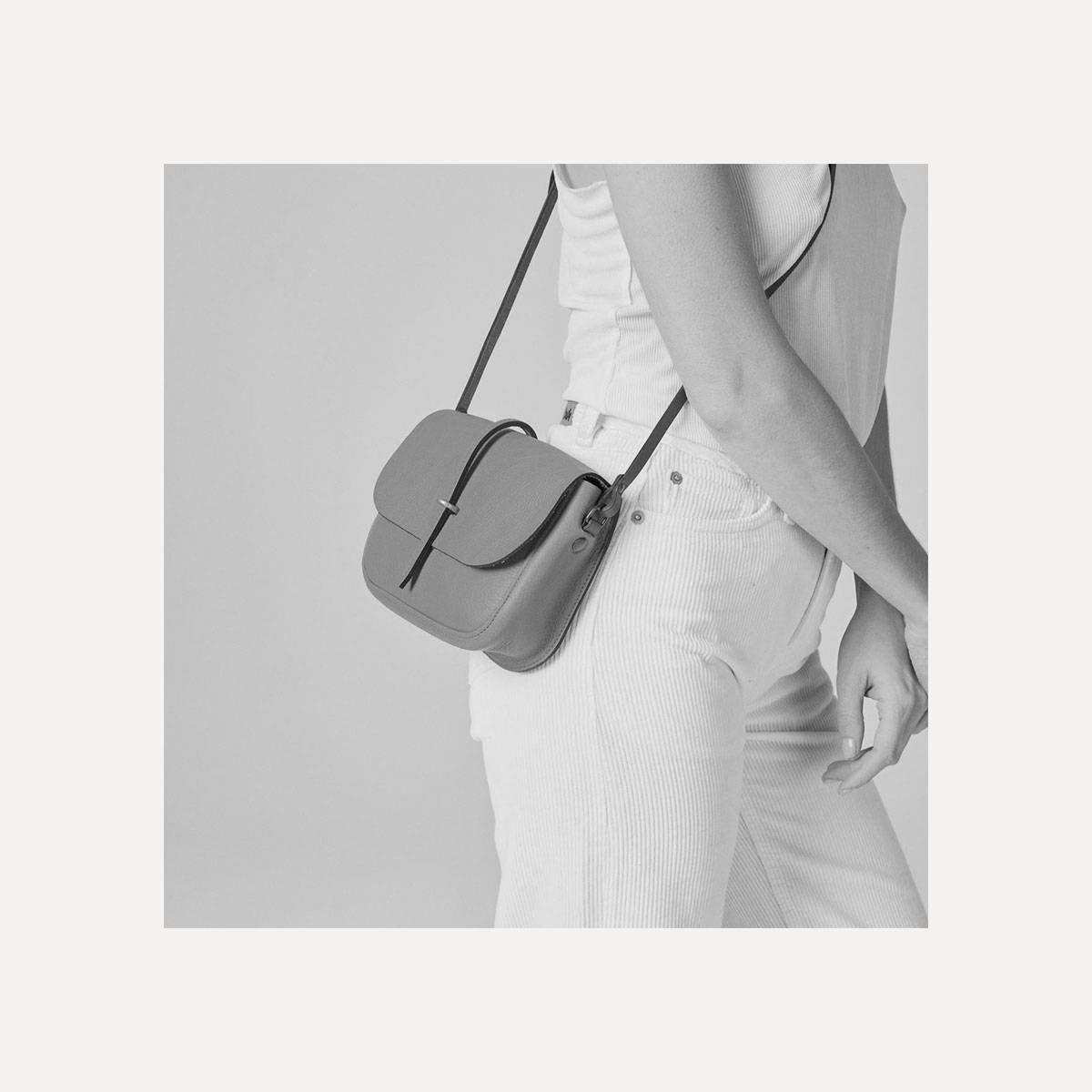 Sac postier Pastiche - Pain Brûlé (image n°11)