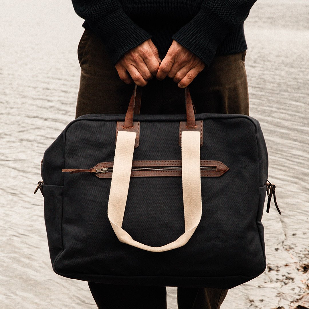 Front view of the Missak men's travel bag in Navy Blue