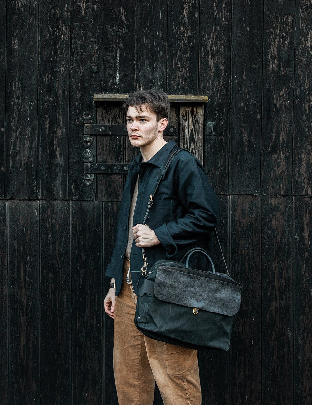 A man carries the Zeppo computer bag