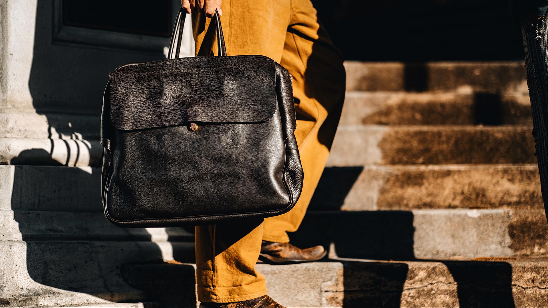 Leather computer bag