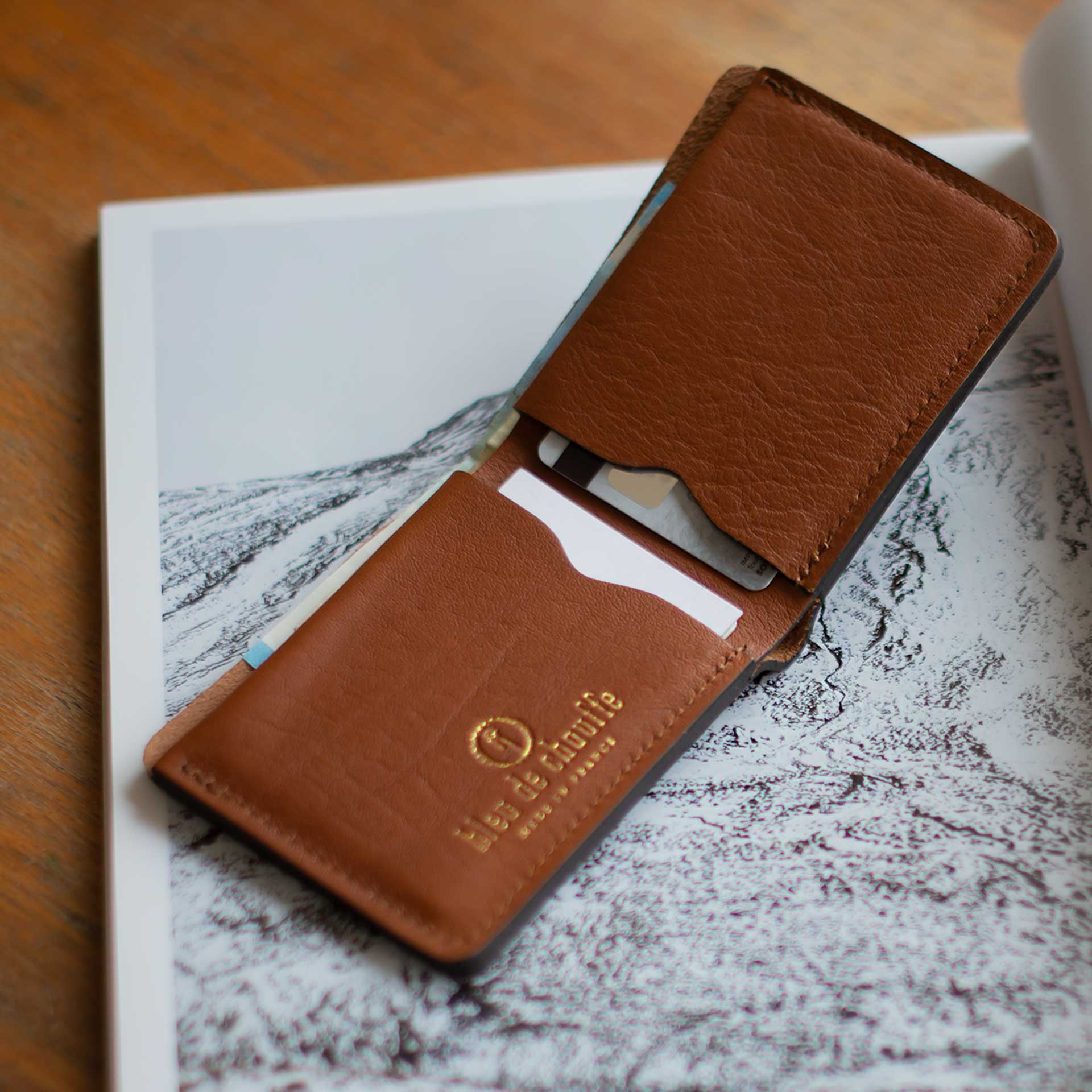 Peze brown leather wallet made in France